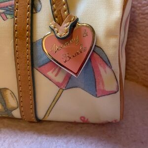 Dooney & Bourke Multicolor Shoulder Bag